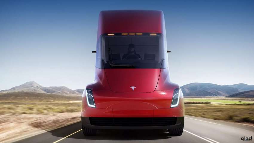 Илон Маск анонсировал выпуск электрогрузовика Tesla Semi