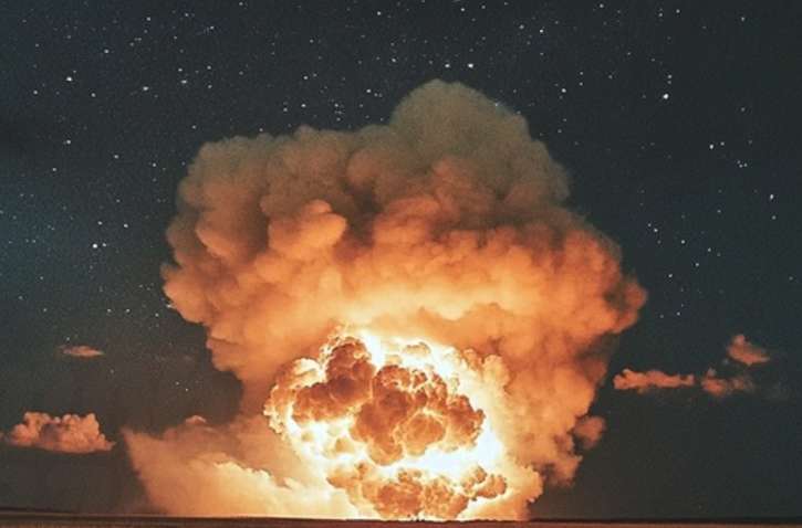 Город содрогнулся от мощных взрывов: где именно у оккупантов два пропущенных