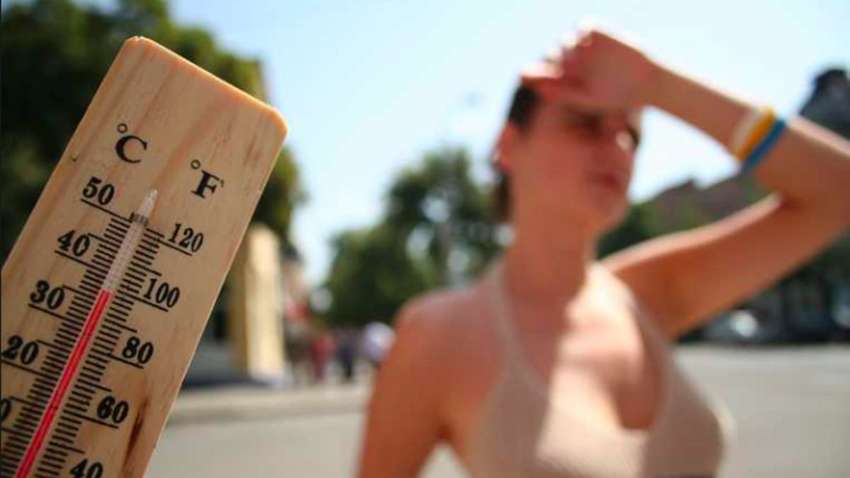 Вчені оголосили, що липень став найспекотнішим місяцем у світі Вчені оголосили, що липень став найспекотнішим місяцем у світі