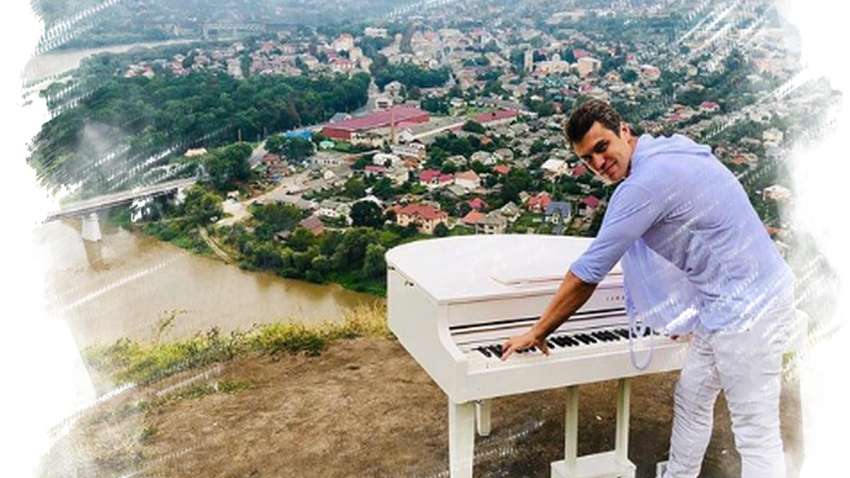 Євген Хмара розповів, як за допомогою музики «відкриває» красу України Євген Хмара розповів, як за допомогою музики «відкриває» красу України