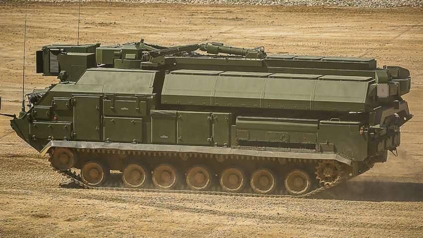 Большая потеря россиян на поле боя: ВСУ уничтожили очередную военную технику (видео) Большая потеря россиян на поле боя: ВСУ уничтожили очередную военную технику (видео)