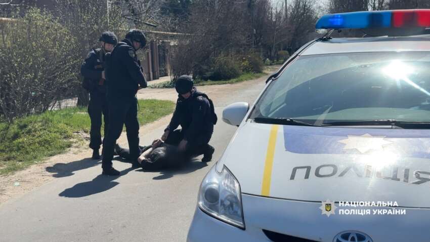 Новая стрельба в Одессе: полиция задержала военного, устроившего «шоу» с оружием Новая стрельба в Одессе: полиция задержала военного, устроившего «шоу» с оружием