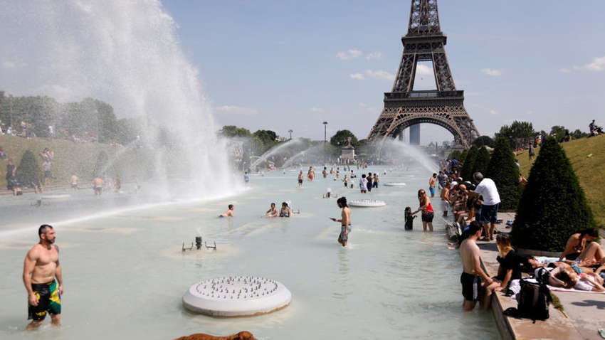 "Світовий клімат змінюється": Європа занурилася в аномальну спеку