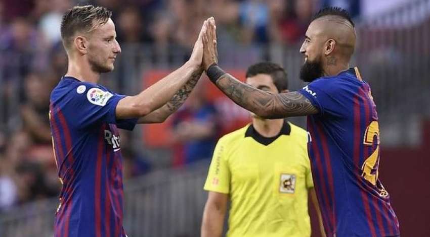 "Барселона" вкаже на двері Ракітічу або Відалю