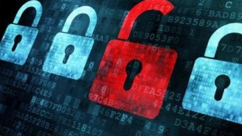 В Украине массово блокируют сайты: что происходит