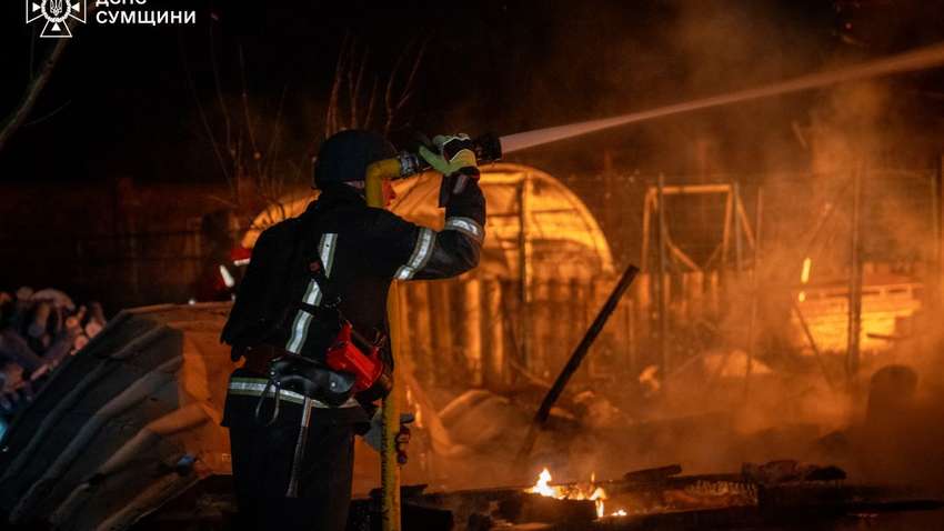 Оккупанты ударили по детскому центру в Сумах: что известно
