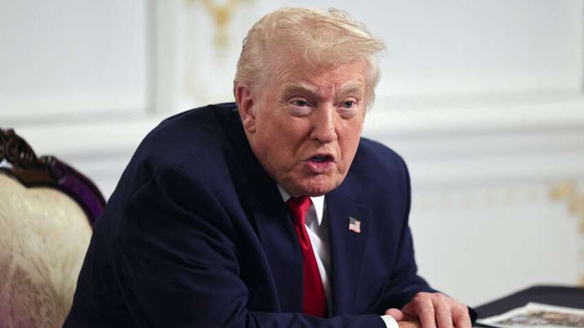 Трамп заявив про «переговори з НАТО» щодо Гренландії та нагадав про Венесуелу й Іран 