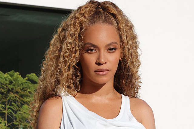 Популярная певица планирует запатентовать имя дочери