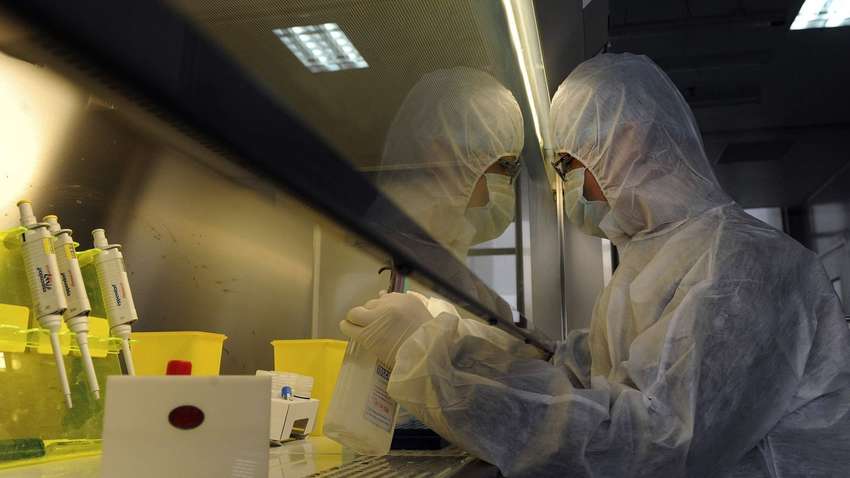 Политолог: "С подачи Медведчука у США начинаются глобальные проблемы из-за биолабораторий"