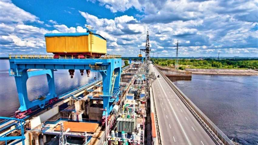 Росія атакувала Київську ГЕС: чи можна зруйнувати її ракетами і повторити долю Каховської ГЕС