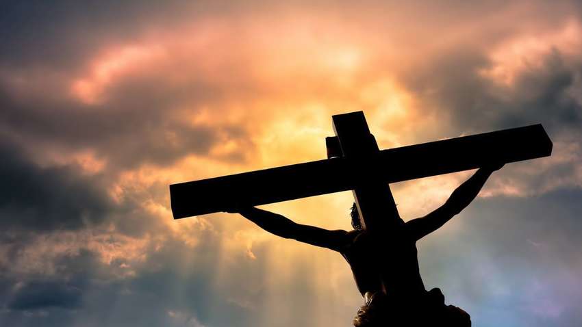 Страсна п'ятниця: головні традиції в день розп'яття Ісуса Христа
