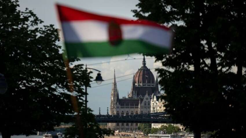 Угорщина розвертається: Мадяр розповів, як Будапешт змінить своє ставлення до ЄС та НАТО