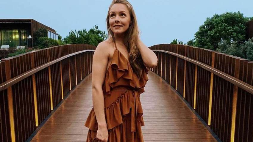 Алена Шоптенко показала зажигательный танец на пляже в Турции Алена Шоптенко показала зажигательный танец на пляже в Турции