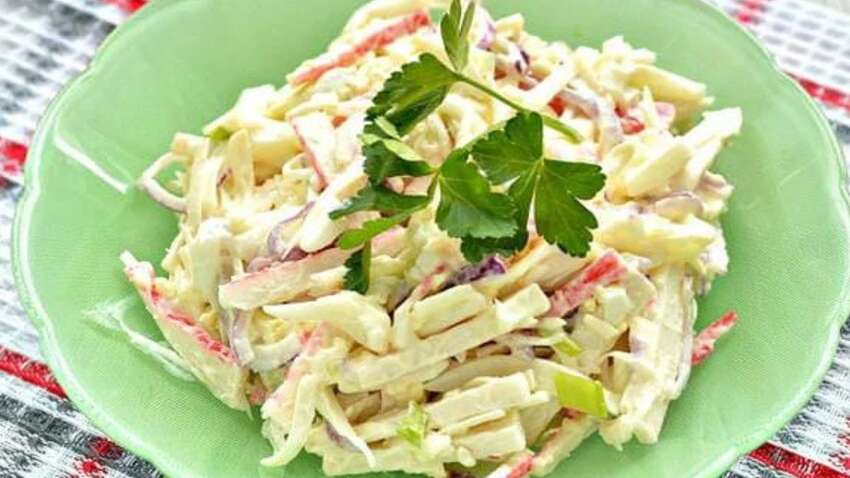 Великодній стіл запам'ятається кожному: ці 5 салатів вразять найбільш прискіпливих гурманів 