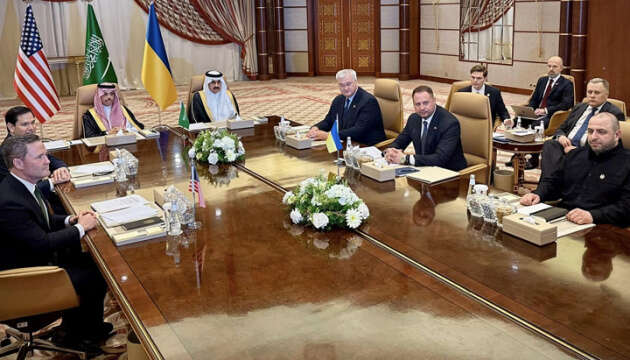 Украину хотят исключить из переговоров: что на это указывает