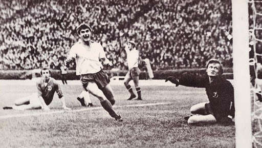 "Динамо Київ" втратив легенду: сьогодні помер видатний футболіст 