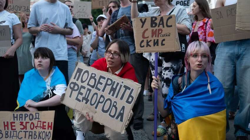Организатор протестов после отставки Федорова объявил об их завершении: сделал заявление о выборах Организатор протестов после отставки Федорова объявил об их завершении: сделал заявление о выборах