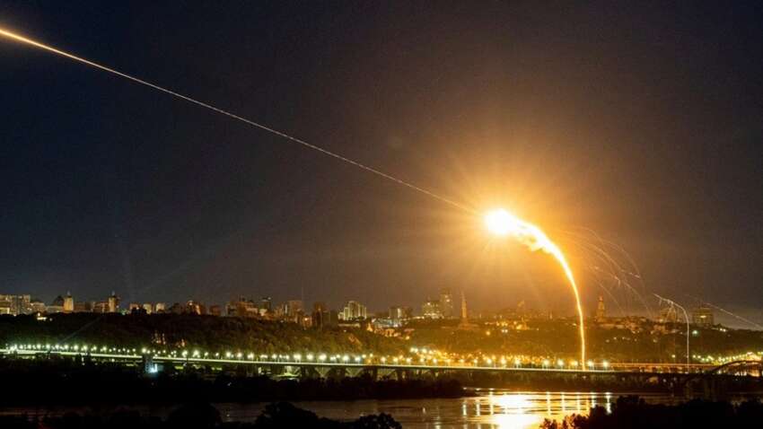 Тактика ударов РФ по Украине станет радикально иной: на Западе предупредили о самом худшем сценарии Тактика ударов РФ по Украине станет радикально иной: на Западе предупредили о самом худшем сценарии