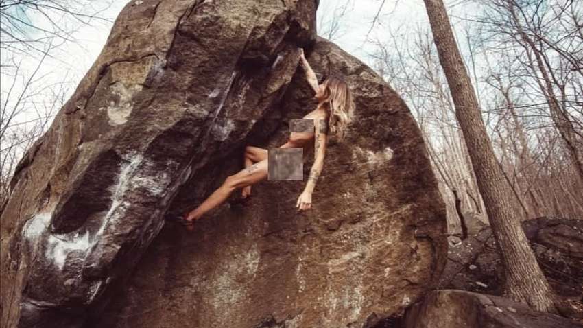 37-летняя американка покоряет вершины голой 37-летняя американка покоряет вершины голой