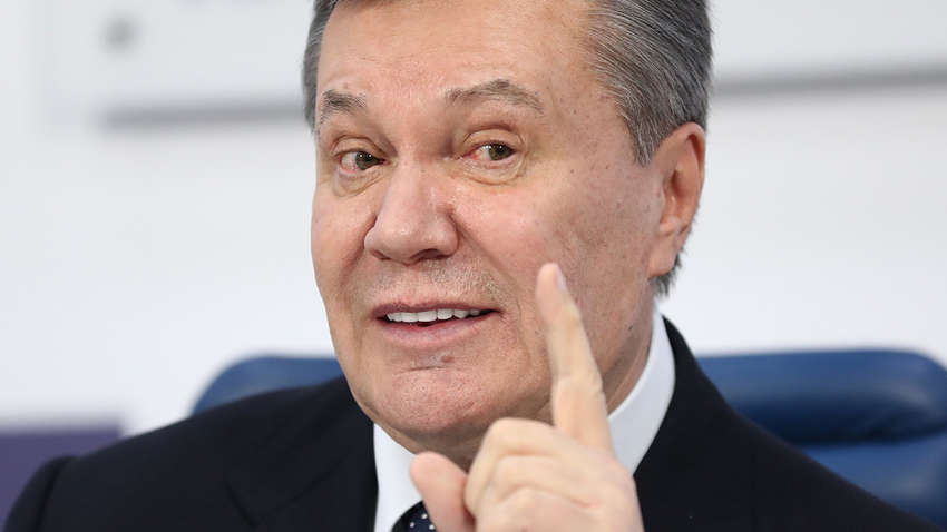 Евросоюз снимет санкции с двух человек из «семьи» Януковича, - журналист