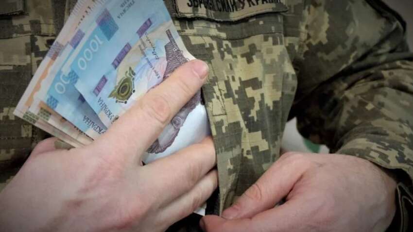 "Я не жартую": депутат ВР розкритикував підвищення виплат військовим