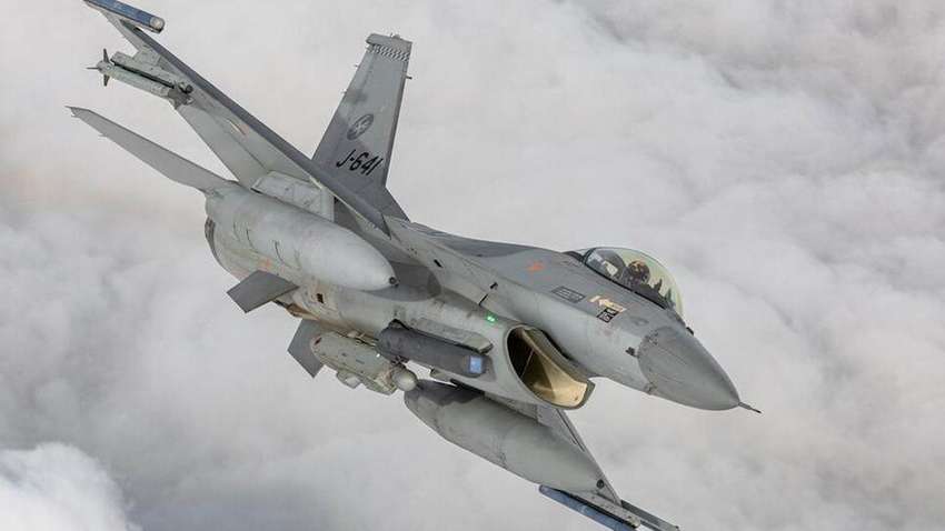 РФ точно такого не ожидала: стало известно, когда первые F-16 появятся в украинском небе РФ точно такого не ожидала: стало известно, когда первые F-16 появятся в украинском небе