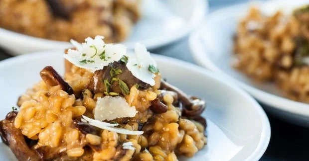 Готуємо у суботу: швидкі та прості вечері для всієї родини Готуємо у суботу: швидкі та прості вечері для всієї родини