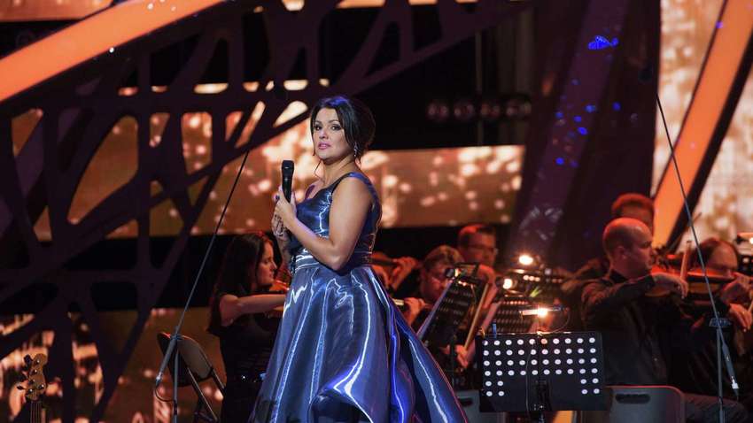 Всидіти на трьох стільцях: російська оперна діва засудила війну, але продовжує любити батьківщину