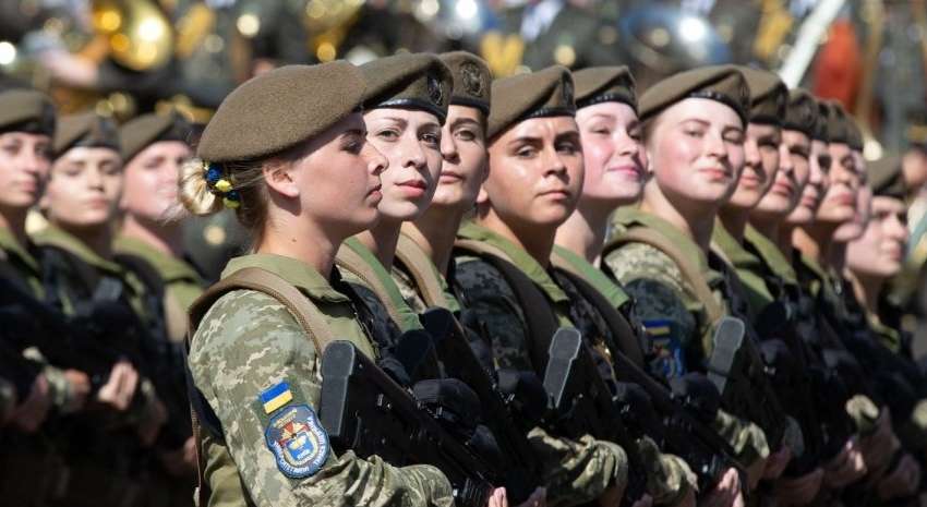 Военный учет для женщин: почему в Минобороны идут на такой шаг – что нужно знать об этом вопросе