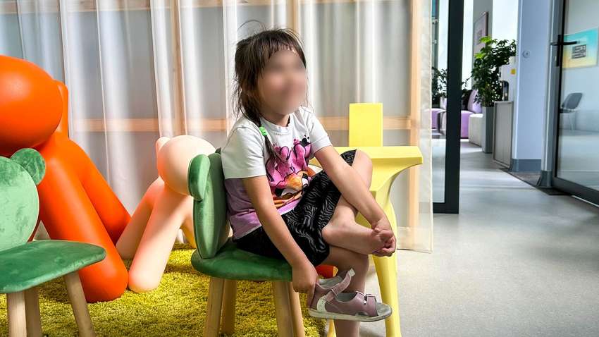 Со слезами радости: 12 украинских детей вернули домой Со слезами радости: 12 украинских детей вернули домой