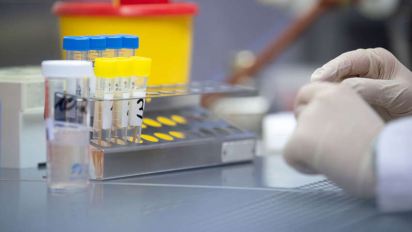 В Україну надійшли тести для виявлення коронавірусу