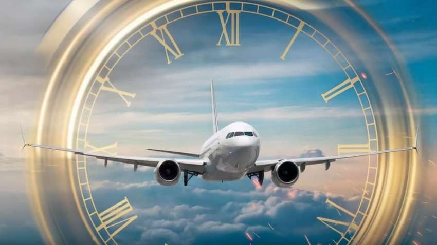 Пассажиры самолета совершили путешествие во времени: они взлетели в 2025, но приземлились в 2024 году