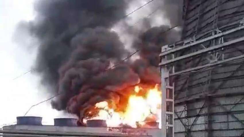 ВІДЕОФАКТ: У Росії сталася масштабна пожежа на ТЕЦ ВІДЕОФАКТ: У Росії сталася масштабна пожежа на ТЕЦ