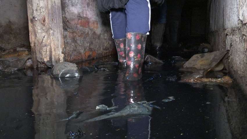 Затронуты абсолютно все сферы ЖКХ: в Каменском продолжается коммунальный коллапс Затронуты абсолютно все сферы ЖКХ: в Каменском продолжается коммунальный коллапс