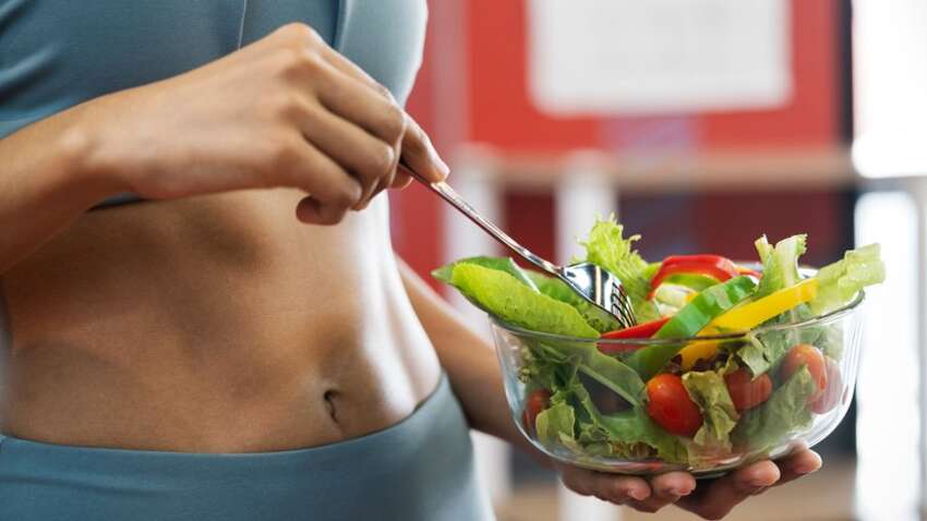 Похудеете мгновенно, но потеряете здоровье: что на самом деле случается с телом на фруктово-овощной диете