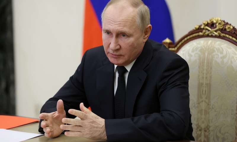 Путин спустя два дня высказался о бунте Пригожина и провел «важное совещание» с силовиками Путин спустя два дня высказался о бунте Пригожина и провел «важное совещание» с силовиками