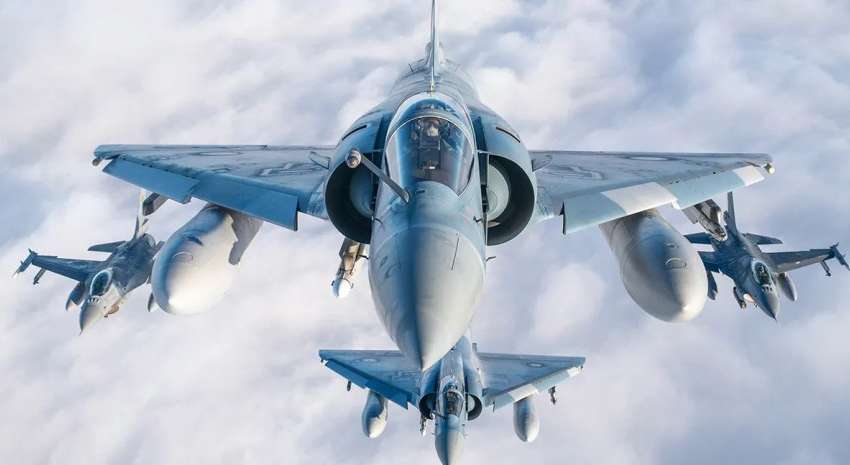 Нарешті достукалися: що буде у винищувачах Mirage, які обіцяє Франція