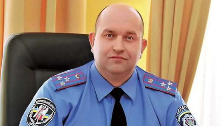 ЗМІ: Ексчиновник Януковича, чоловік редакторки “Дзеркала тижня” Резніков пішов у ЗСУ, ймовірно, щоб уникнути суду