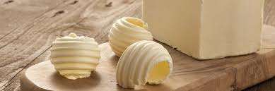 Як розпізнати якісне вершкове масло: поради для господинь