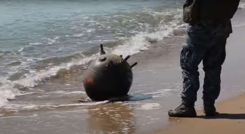 Три страны начали операцию по разминированию Черного моря: детали Три страны начали операцию по разминированию Черного моря: детали