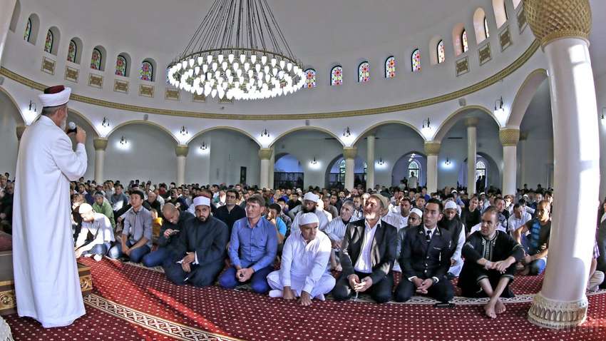 Зеленский утвердит два главных исламских праздника государственными в Украине