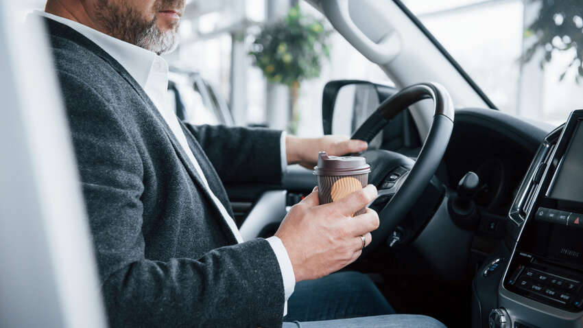 За цю звичайну дію водіїв можуть позбавити прав