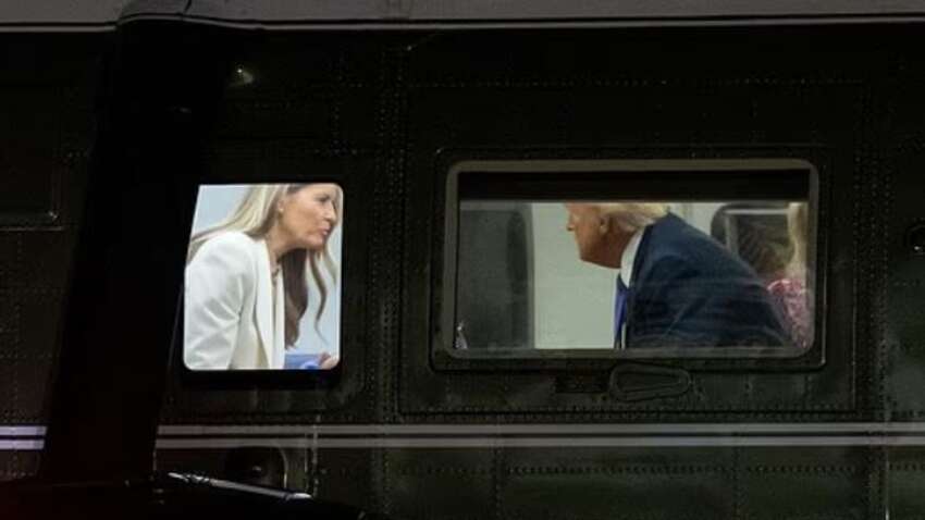 Трамп пригрозил пальцем жене Мелании на борту вертолета (ВИДЕО)