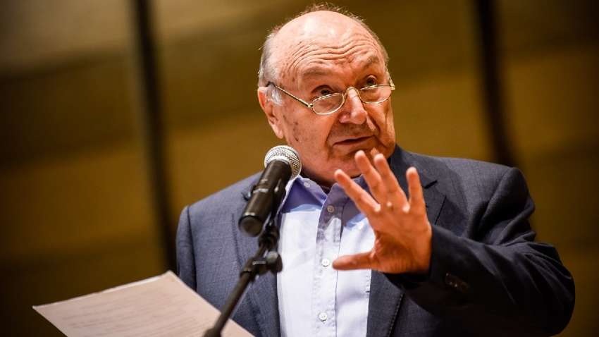 Друг Жванецкого рассказал, почему юморист  решил завершить выступления за месяц до смерти Друг Жванецкого рассказал, почему юморист  решил завершить выступления за месяц до смерти