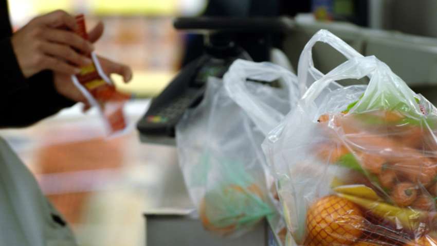 Рада планирует пересмотреть законопроект, который предусматривает штрафы за пластиковые пакеты Рада планирует пересмотреть законопроект, который предусматривает штрафы за пластиковые пакеты