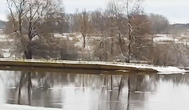 Україна отримала несподіваний "подарунок" від Росії: стало відомо чи несе він загрозу Україна отримала несподіваний "подарунок" від Росії: стало відомо чи несе він загрозу