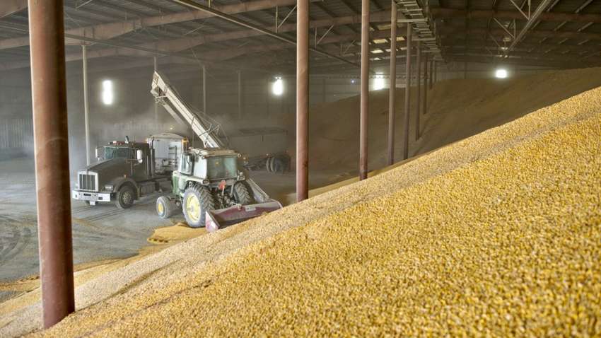 Аграрії втрачають урожай та прибуток через дефиціт потужностей зберігання: як вирішити проблему Аграрії втрачають урожай та прибуток через дефиціт потужностей зберігання: як вирішити проблему