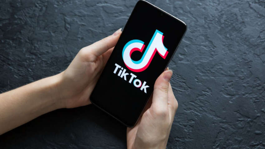 Дофаминовые петли TikTok: как короткие видео портят концентрацию и самооценку Дофаминовые петли TikTok: как короткие видео портят концентрацию и самооценку