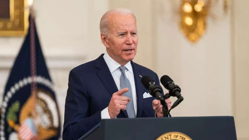 Байден впервые комментирует слив секретных файлов: скоро раскроют источник утечки Байден впервые комментирует слив секретных файлов: скоро раскроют источник утечки