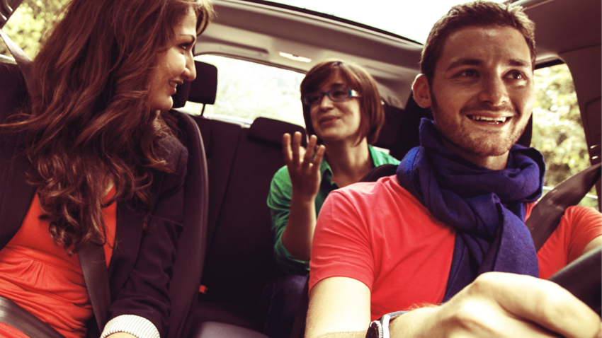 BlaBlaCar вводит новые правила: один пассажир, сидящий сзади